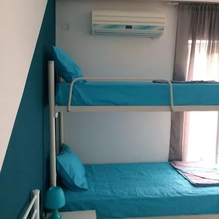 Vakilis Apartment