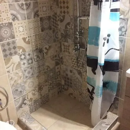 Apartment Vakilis