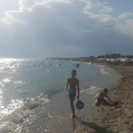 Vakilis Apartment Nea Kallikrateia